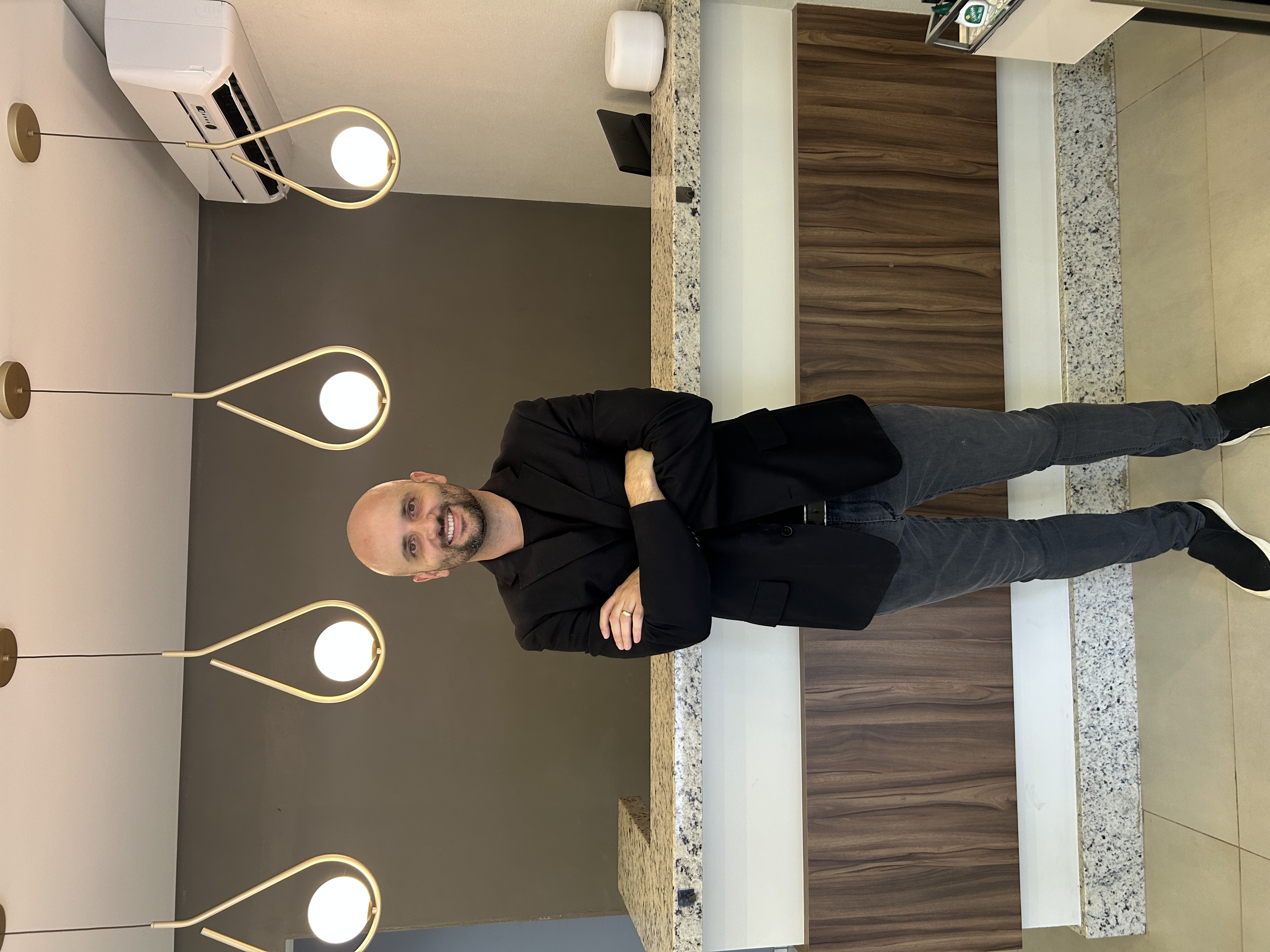 Dr. João Silva